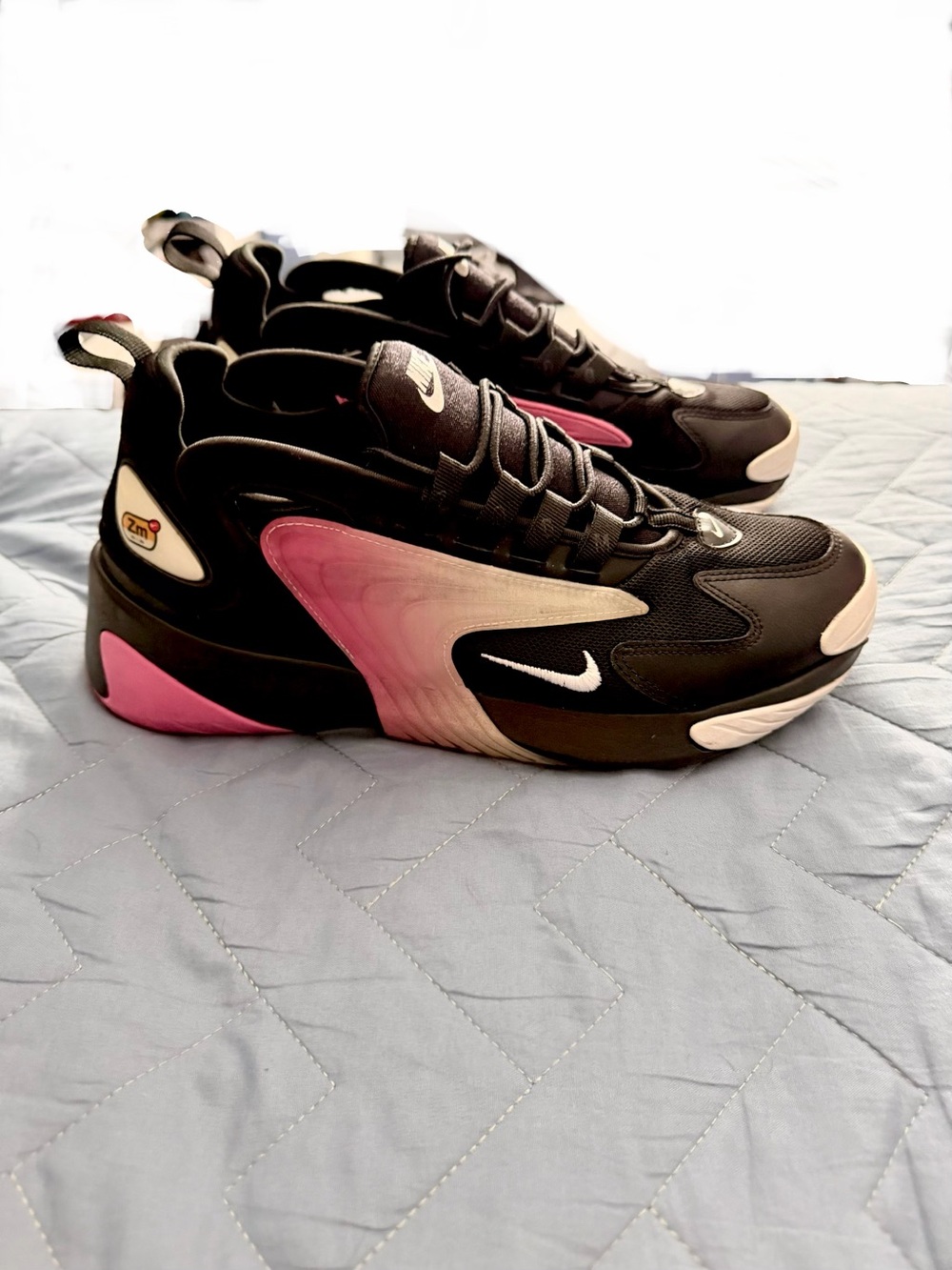 Women’s NIKE ZOOM Sneakers